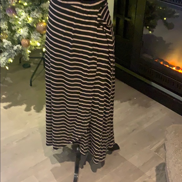 Skirt and top set - Picture 5 of 7